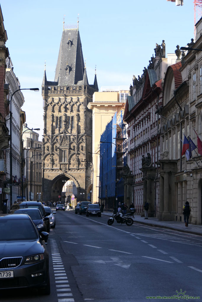 Wieża Prochowa w Pradze