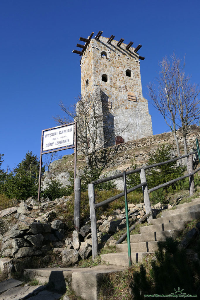 Wieża widokowa przy schronisku na Wysokim Kamieniu