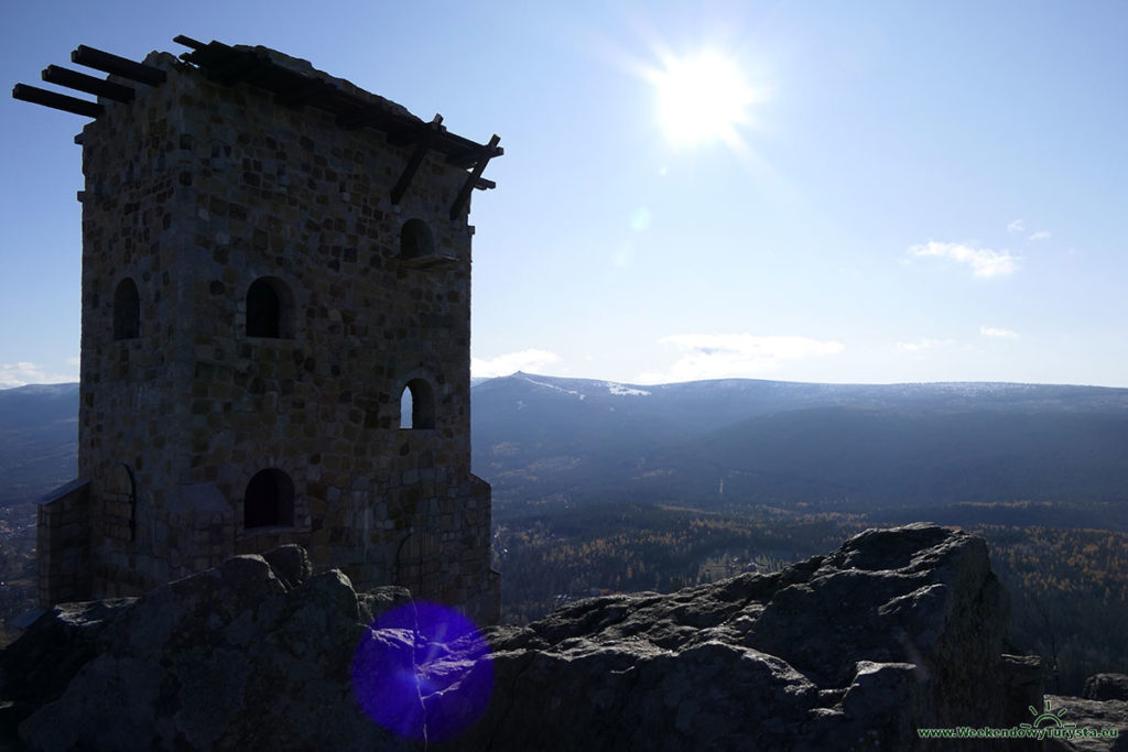 Wysoki Kamień wieża widokowa i panorama karkonoszy