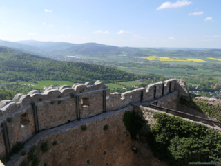 Zamek Chojnki - widok z murów zamkowych