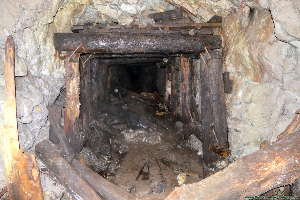 Kompleks Jawornik - fragment zachowanej obudowy górniczej