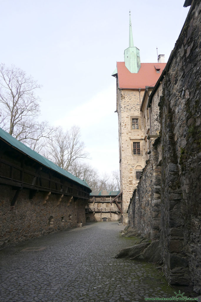 Zamek Czocha - dzidziniec zewnętrzny