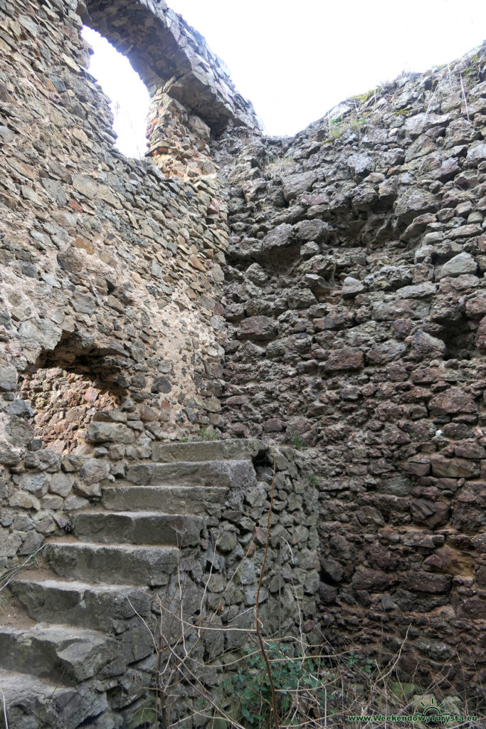 Zamek Cisy - schody wewnętrzne