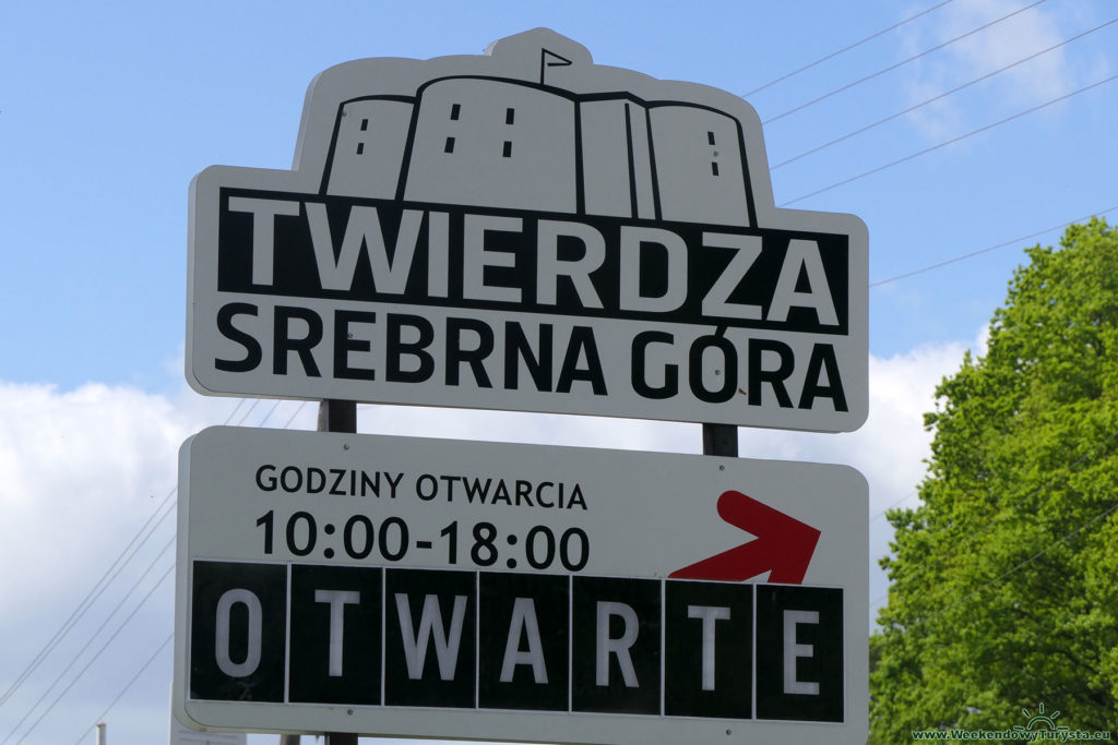 Twierdza Srebrna Góra - tablica informacyjna