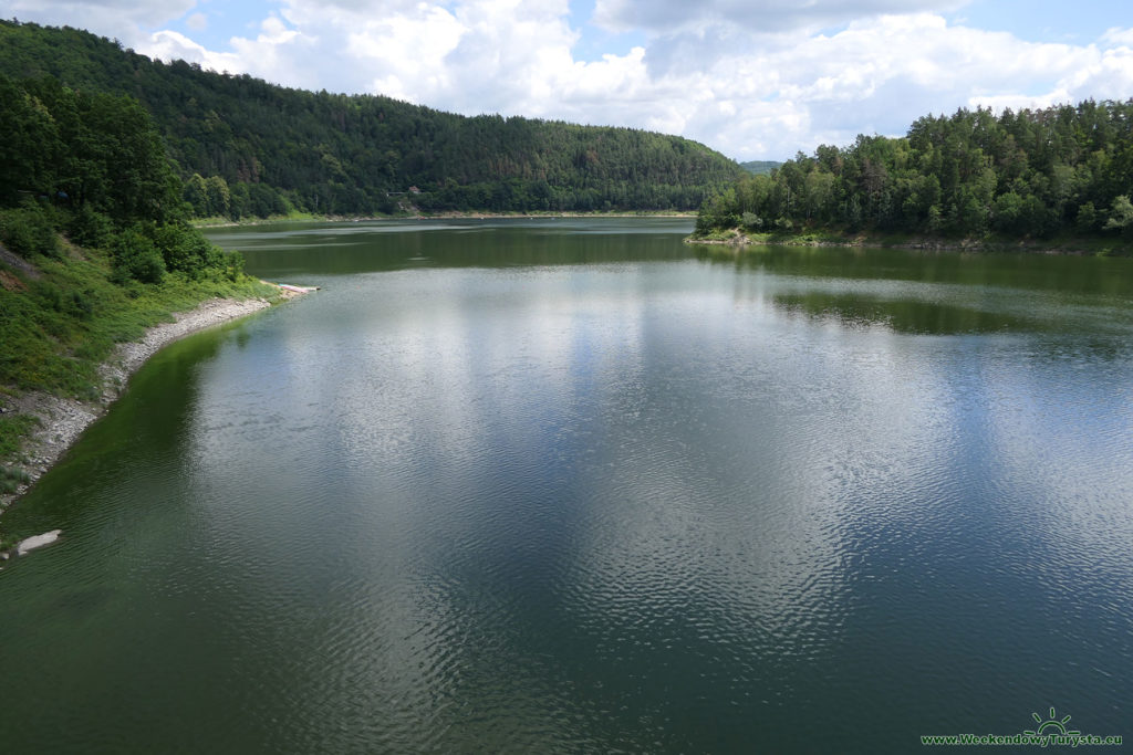 Zapora Pilchowice - widok na jezioro