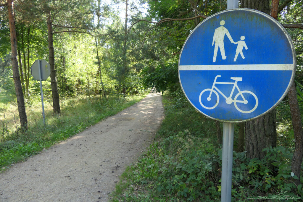 Niegowa - ścieżka pieszo - rowerowa