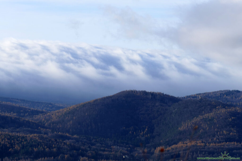 Góra Witosza w Staniszowie - widok na Karkonosze