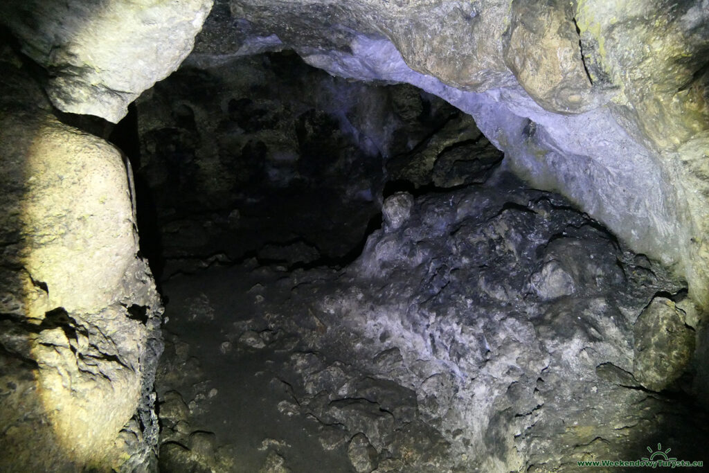 Jaskinia Towarna