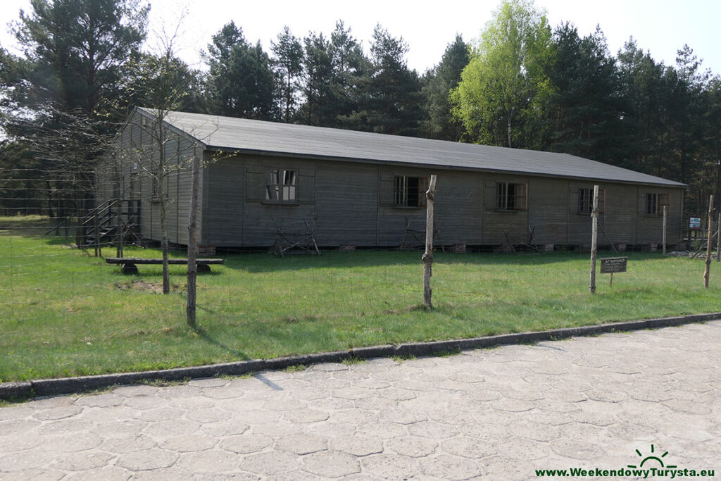 Replika baraku obozowego w Muzeum Obozów Jenieckich Żagań