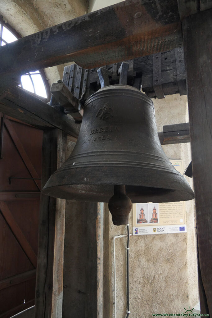 Kościół w Głuszycy - dzwon