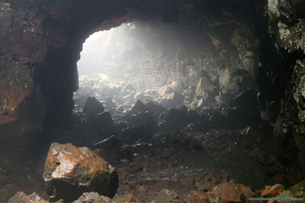 Jaskinia lawowa Raufarhólshellir