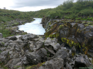 Wodospad Hlauptungufoss na Islandii