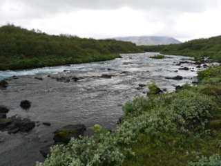 Wodospad Midfoss na Islandii