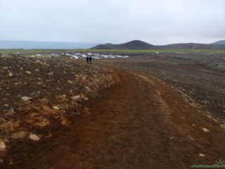 Droga do wulkanu Geldingardalur - południowa Islandia