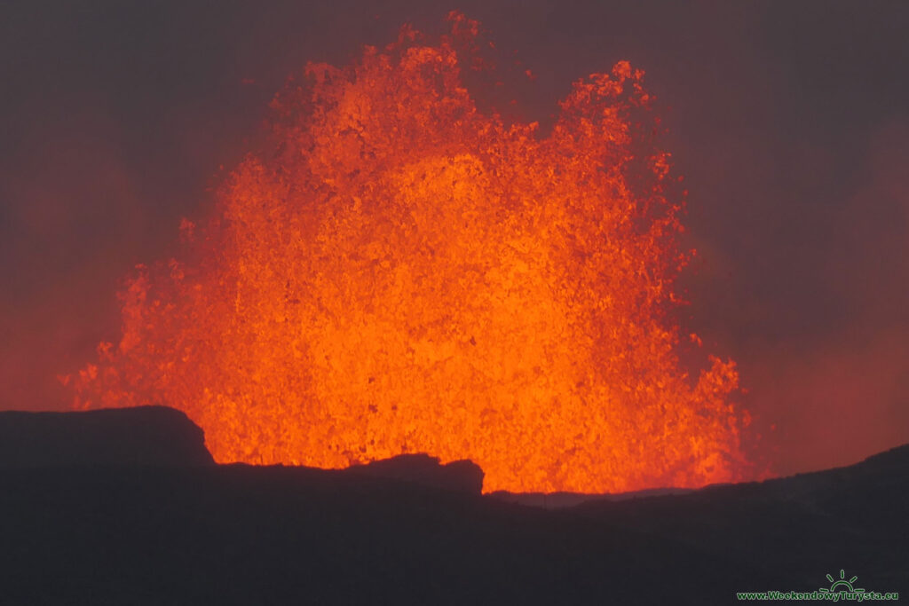 Erupcja wulkanu Geldingadalir