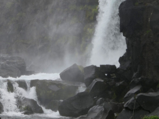 Thingvellir - park narodowy - wodospad Öxarárfoss