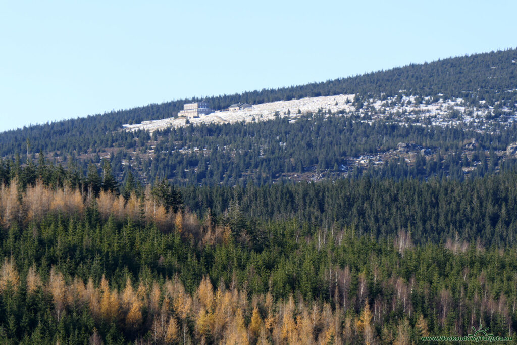Skałki Zamczysko w Karkonoszach - widok ze szczytu