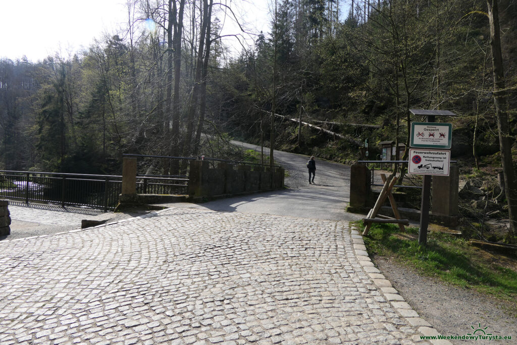 Wejście na szlak w kierunku Via Ferraty Kirnitzschtal