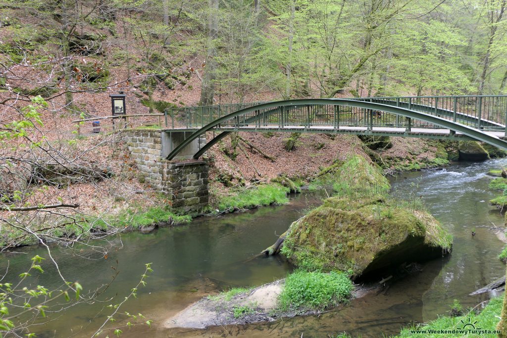 Most nad rzeką Kamenice w Wąwozie Edmunda