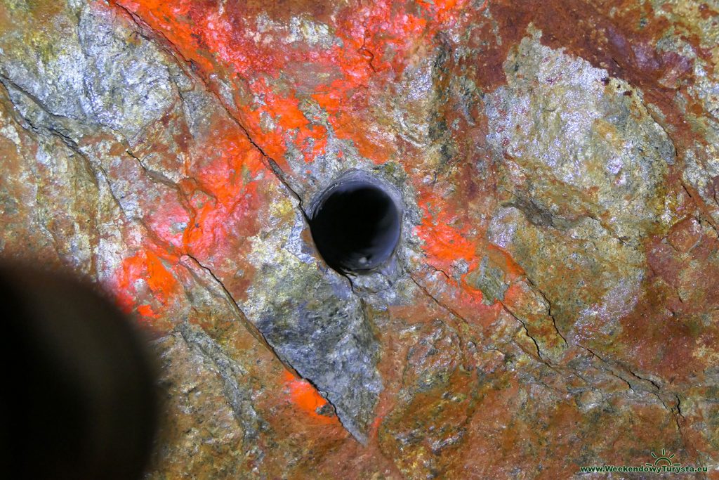 Kopalnia św. Jan- podziemna trasa turystyczna - otwór strzałowy