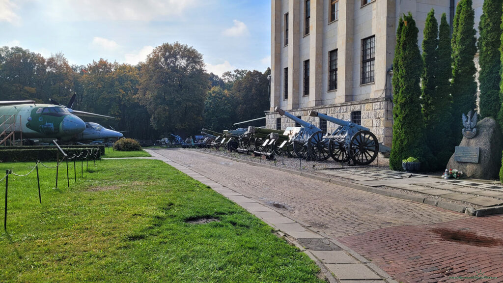 Muzeum Wojska Polskiego - kolekcja armat