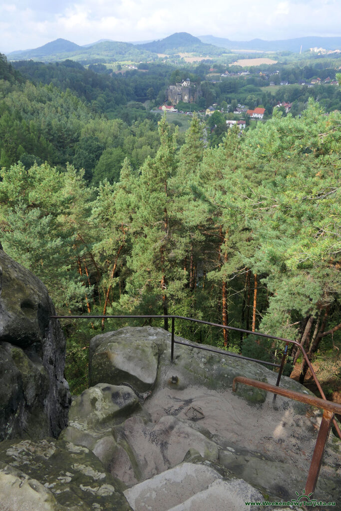 Szlak koło zamku Sloup - Samuelowa Jaskinia - punkt widokowy