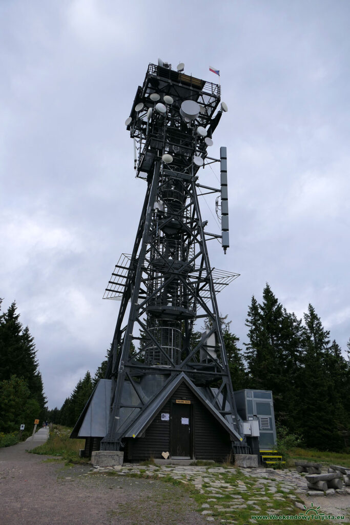 Jańskie Łaźnie - wieża widokowa na Czarnej Górze