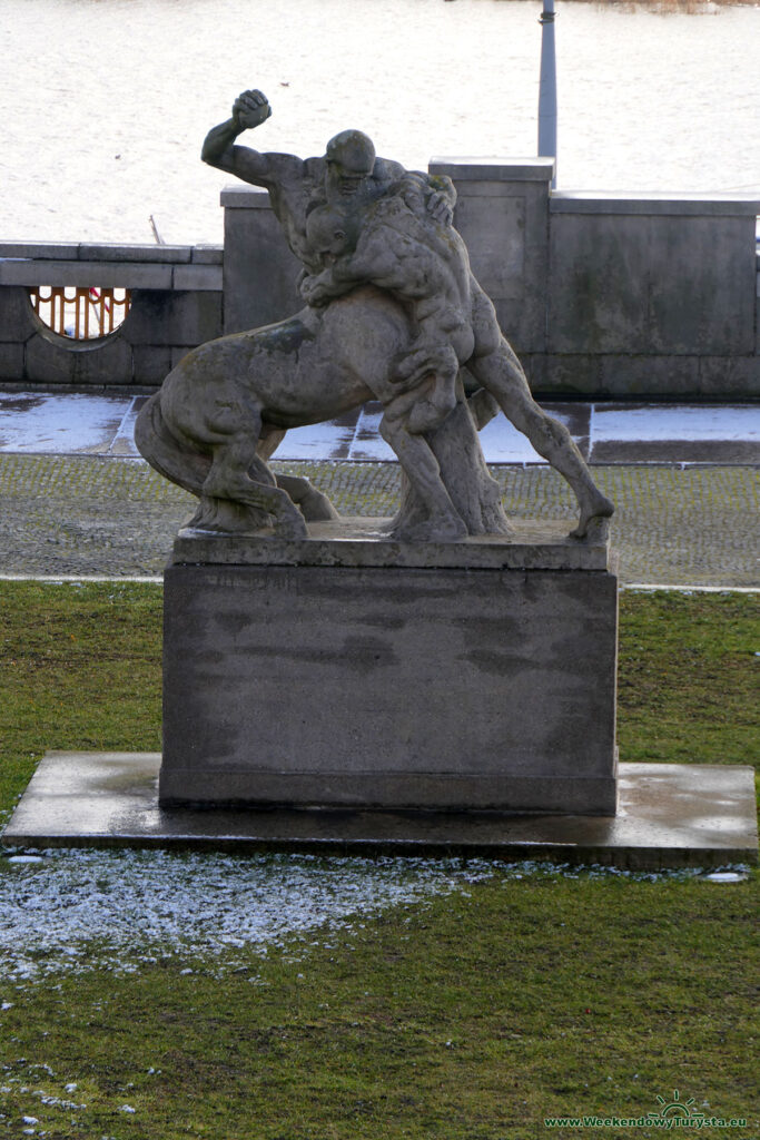 Herkules walczący z Centaurem - Szczecin