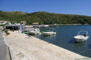 Agios Stefanos - port