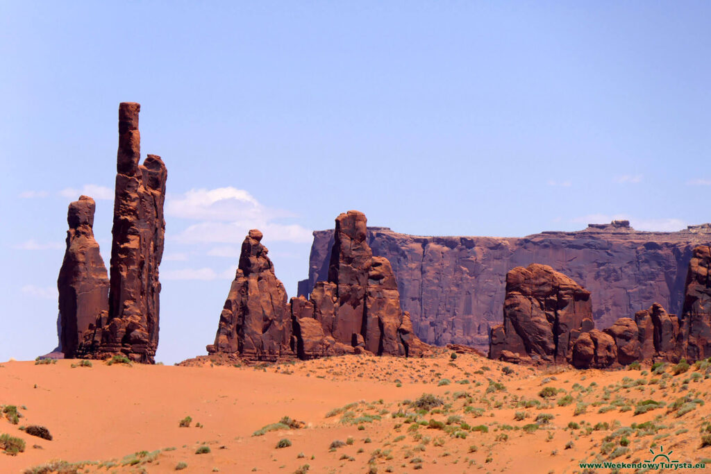 Skalne iglice w Monument Valley