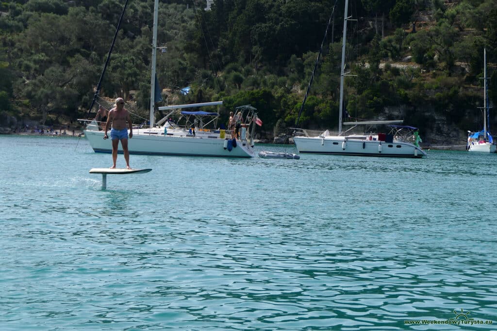 e-foli na Paxos w Grecji