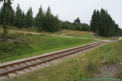 Tory kolejowe w Jakuszycach i wejście na czerwony szlak